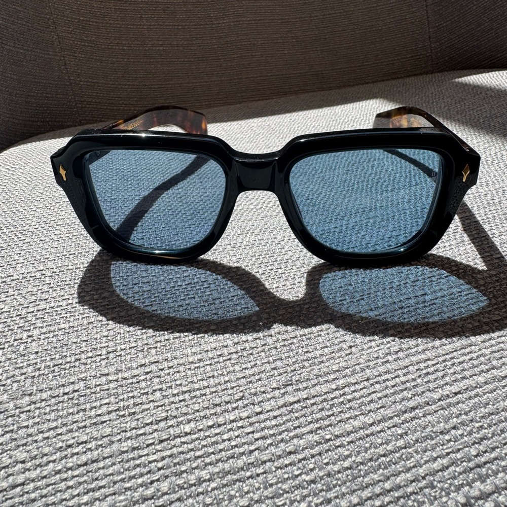 Stylish Black Sunglasses